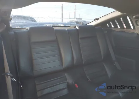 2006 Ford Mustang Gt z USA, uszkodzony, nr VIN 1ZVHT82H465254198